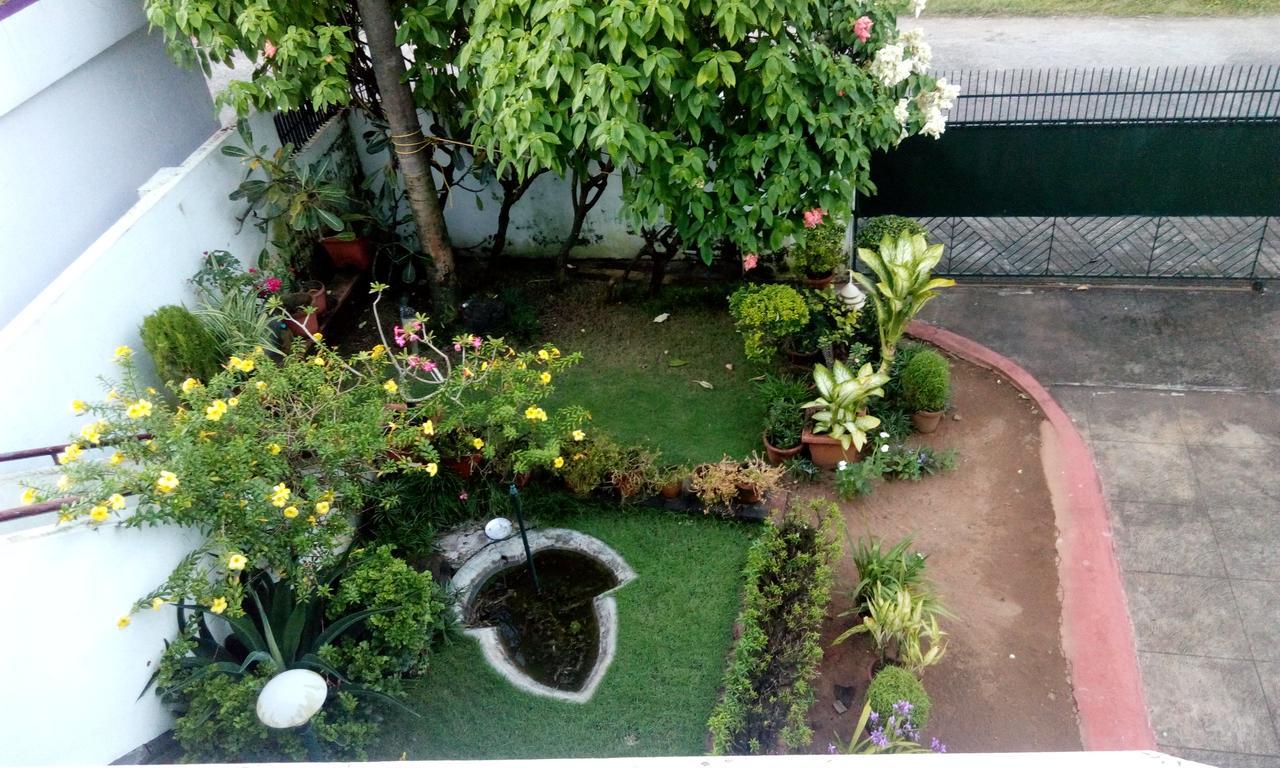 Vintage Inn Kochi Exterior photo